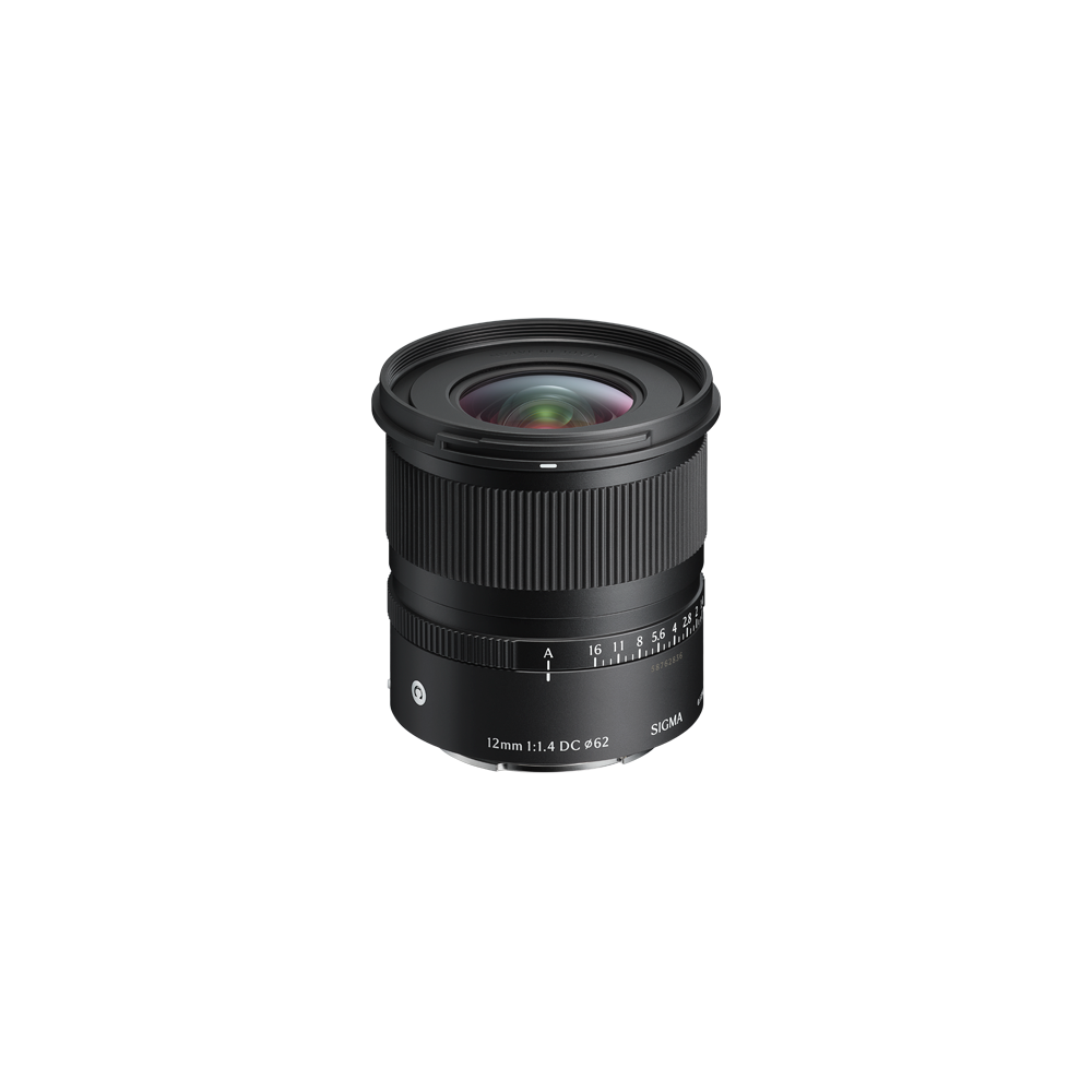 12mm F1.4 DC